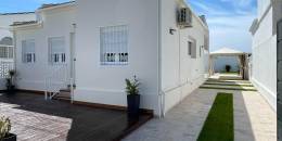 Resale - Villa - Torrevieja - torrevieja