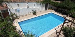 Resale - Villa - Torrevieja