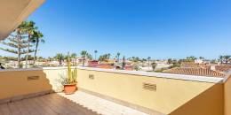 Resale - Villa - Torrevieja