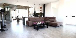 Resale - Villa - Torrevieja