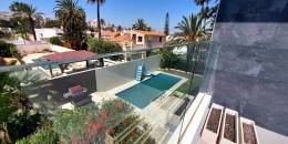 Resale - Villa - Torrevieja