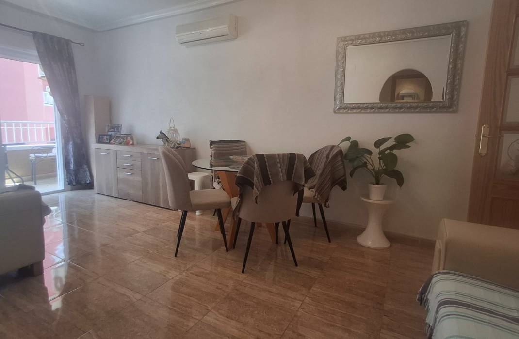 Revente - 1. Apartment / flat - Los Montesinos