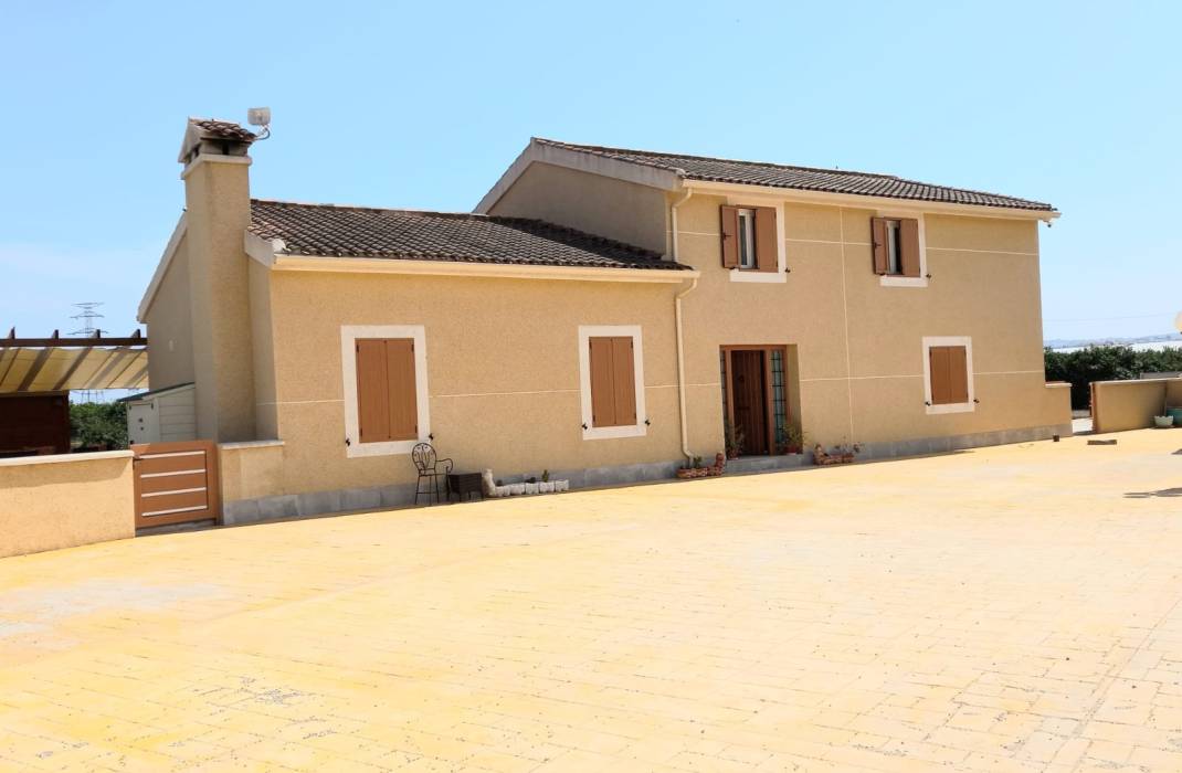Revente - 5. Finca / Country Property - San Miguel de Salinas - Comunidad valenciana