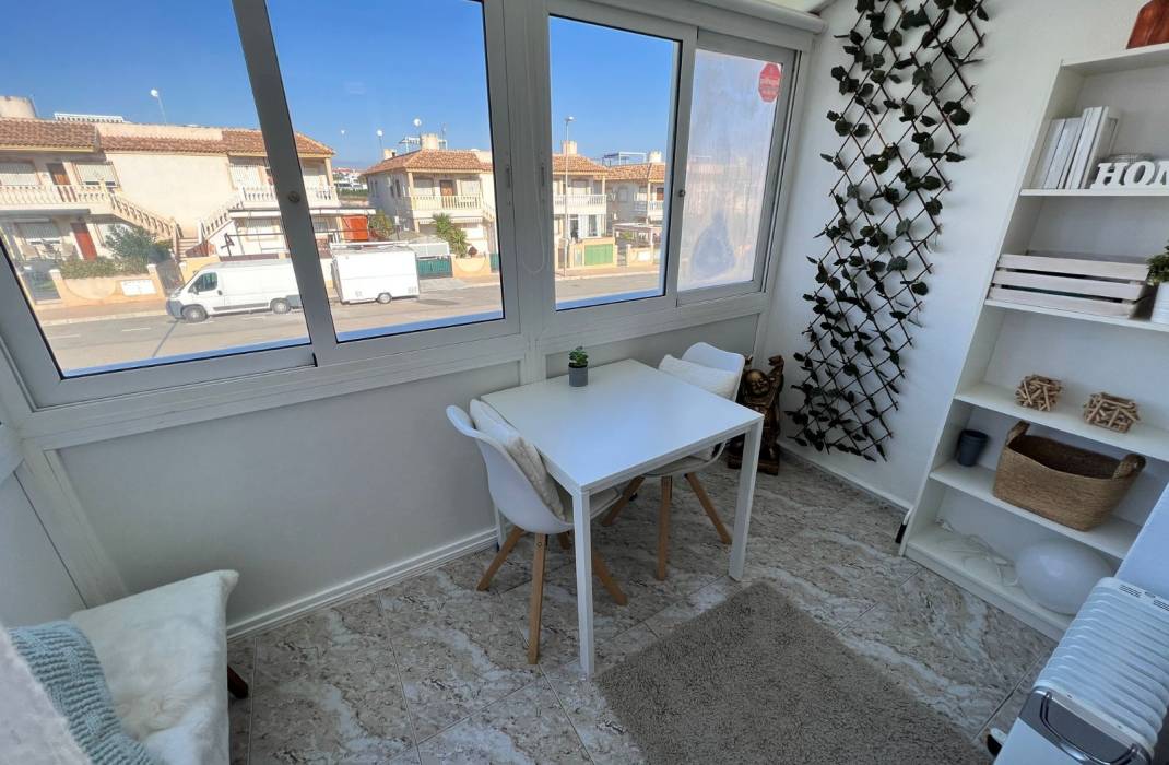 Revente - Apartment / flat (1) - Orihuela Costa