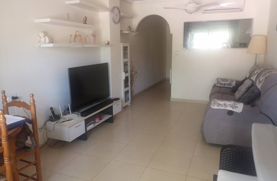 Revente - Apartment / flat - Los Montesinos