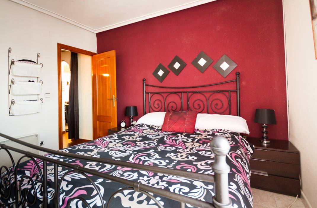 Revente - Apartment / flat - Los Montesinos