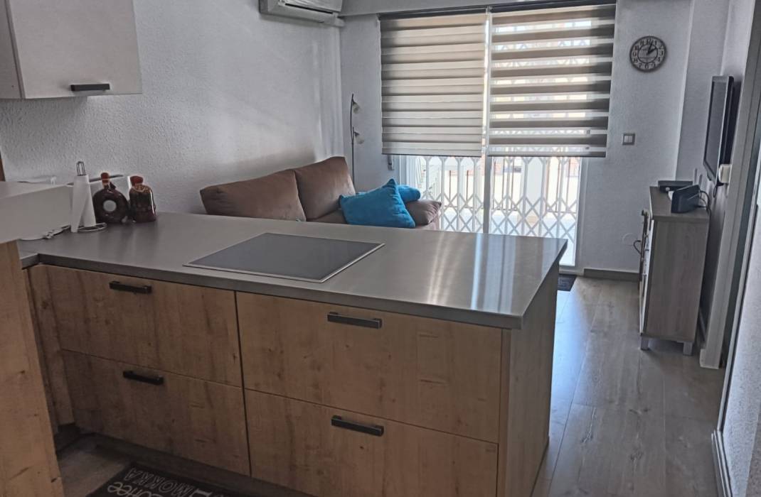 Revente - Apartment - Flat - Torrevieja - La Mata