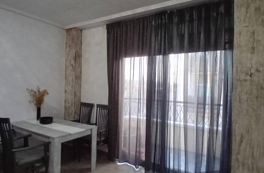 Revente - Appartement - Almoradi - Center