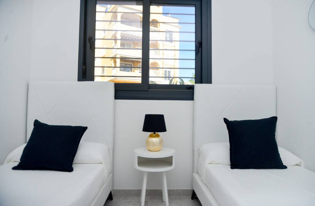 Revente - Appartement - Orihuela Costa - 0