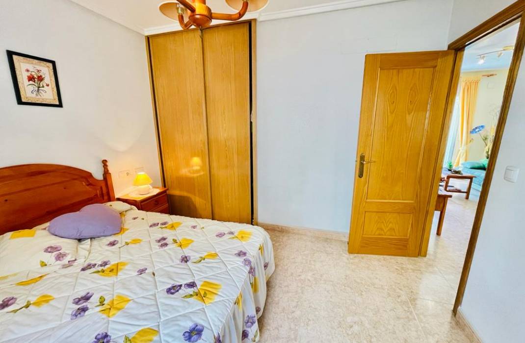 Revente - Appartement - Torrevieja - Calle Bergantin n 15