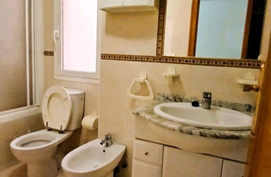 Revente - Appartement - Torrevieja - Centro