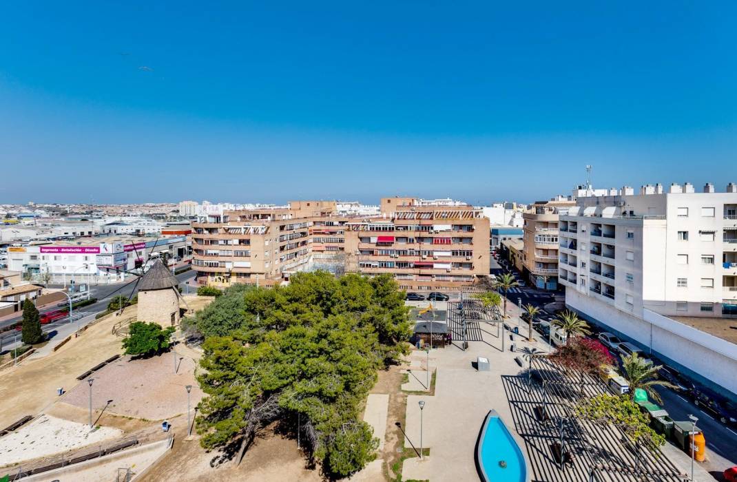 Revente - Appartement - Torrevieja - Centro