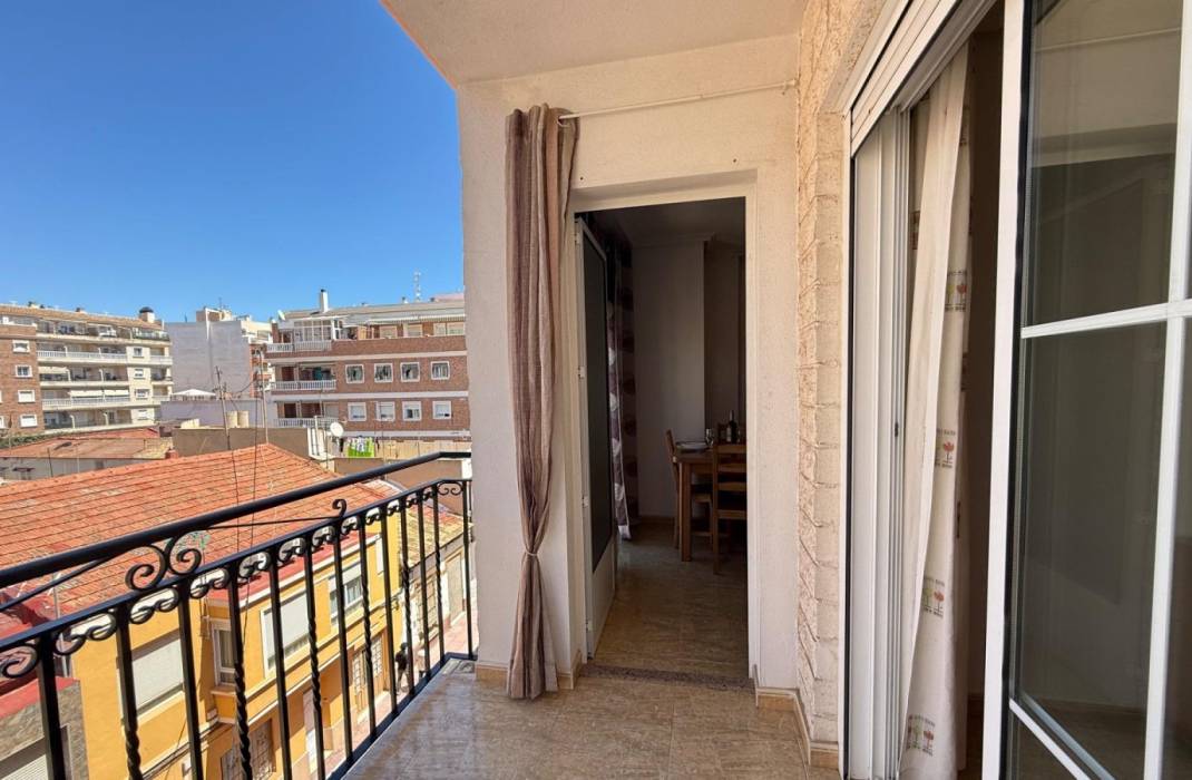 Revente - Appartement - Torrevieja - Gabriel Miro n 6