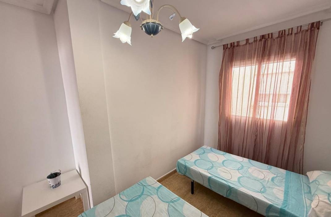 Revente - Appartement - Torrevieja - Gabriel Miro n 6