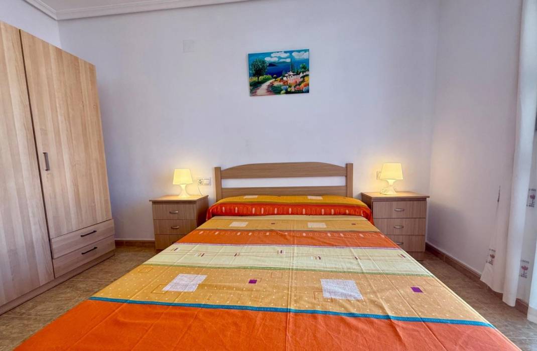 Revente - Appartement - Torrevieja - Gabriel Miro n 6