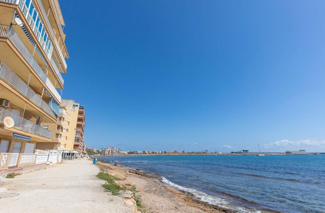 Revente - Appartement - Torrevieja - Playa de los Naufragos