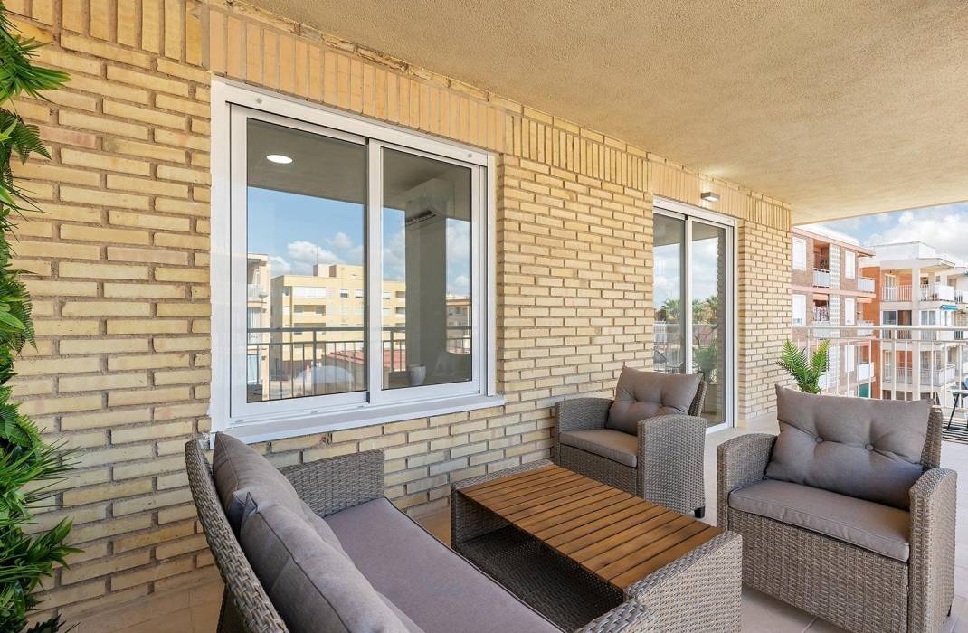 Revente - Appartement - Torrevieja - Playa de los Naufragos