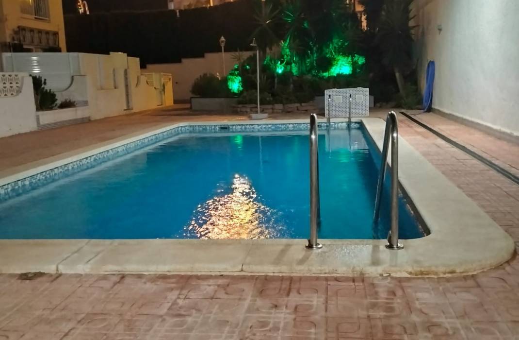 Revente - Appartement - Torrevieja - Torreblanca