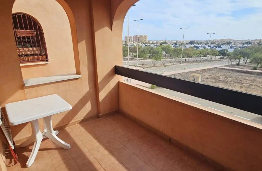 Revente - Appartement - Torrevieja - Torrejón