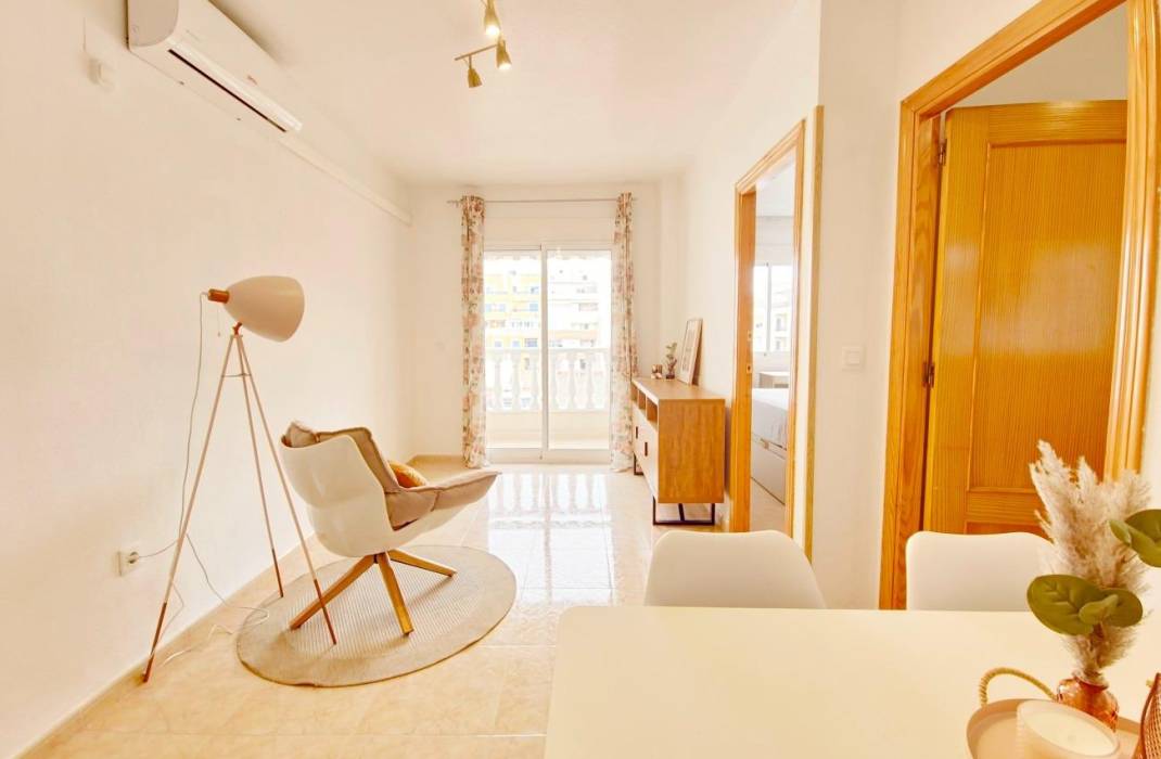 Revente - Appartement - Torrevieja - torrevieja