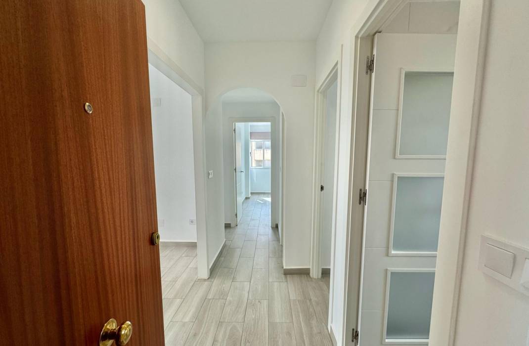 Revente - Appartement - Torrevieja - Virgen del Mar n 4