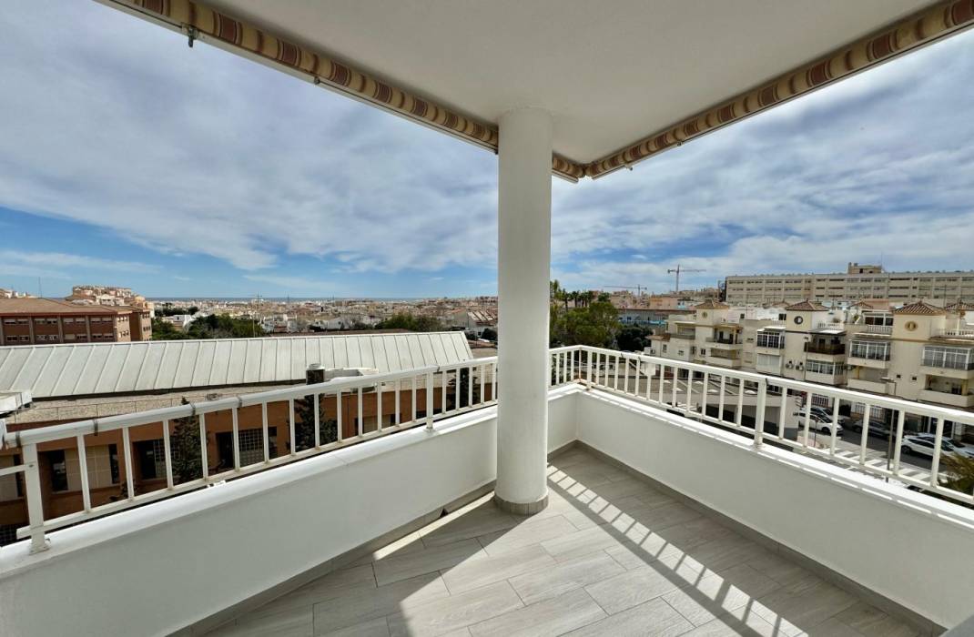 Revente - Appartement - Torrevieja - Virgen del Mar n 4