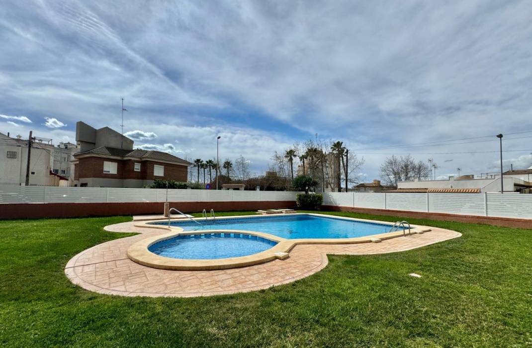 Revente - Appartement - Torrevieja - Virgen del Mar n 4