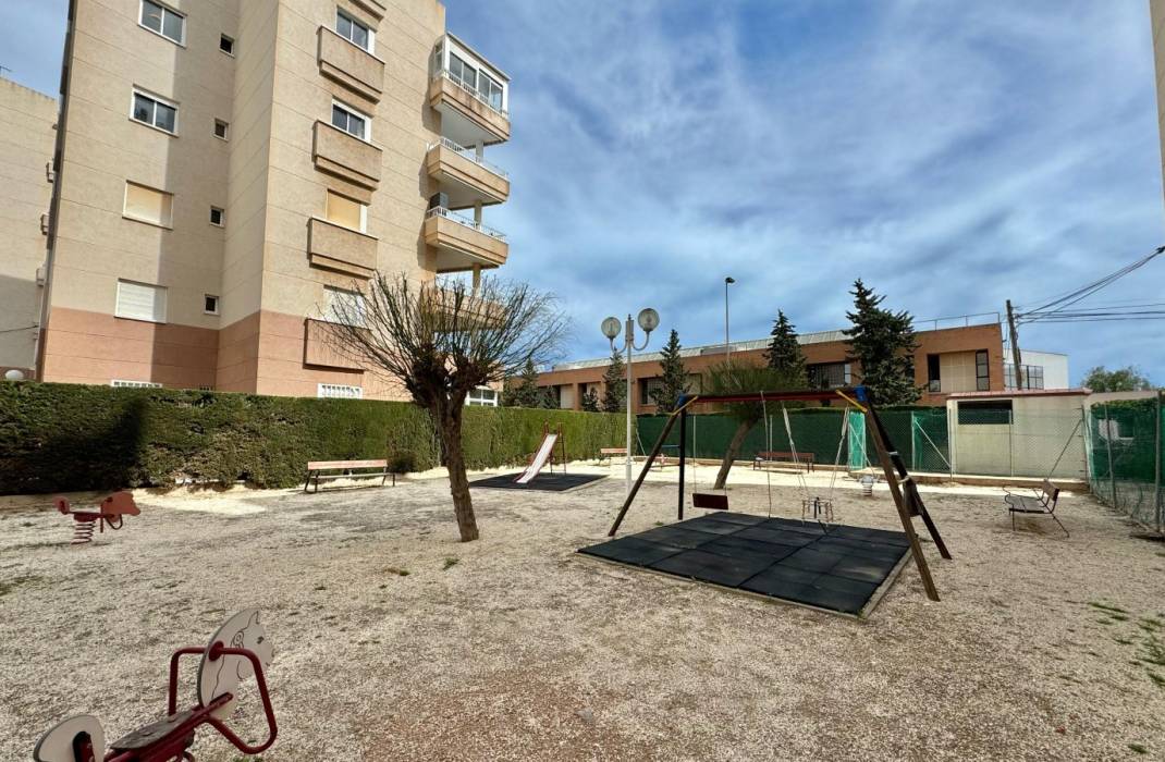 Revente - Appartement - Torrevieja - Virgen del Mar n 4