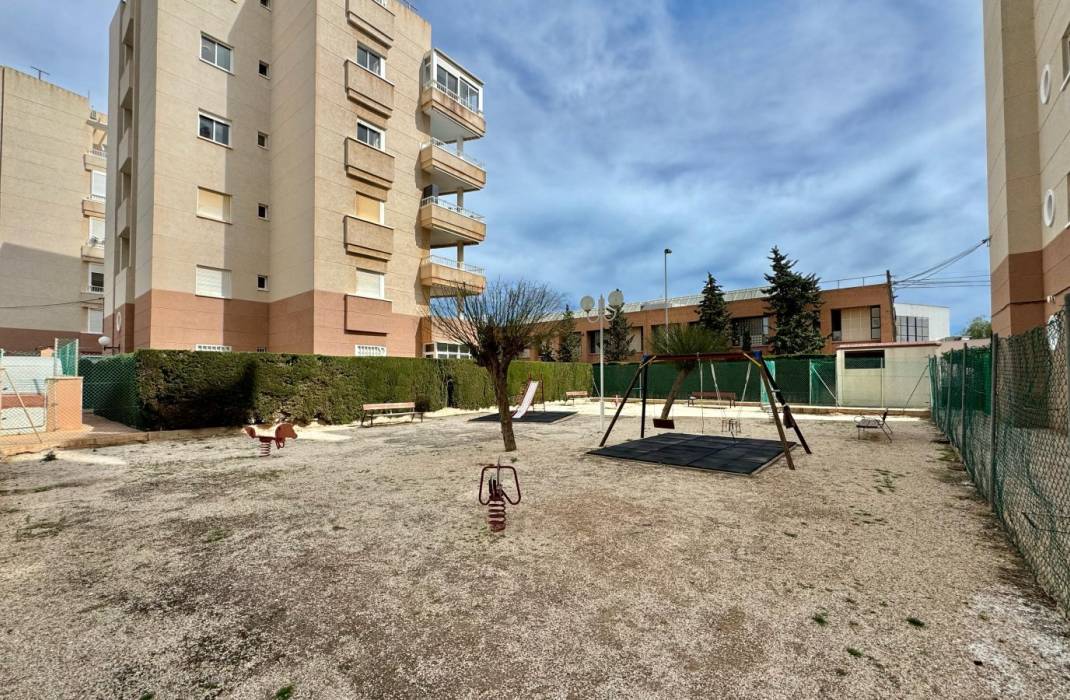 Revente - Appartement - Torrevieja - Virgen del Mar n 4