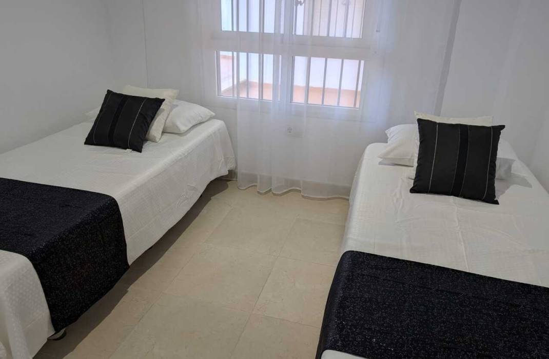 Revente - Appartement - Villamartin, Orihuela Costa