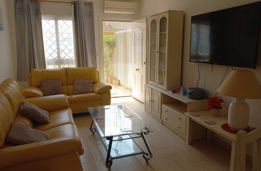 Revente - Bungalow - Los Montesinos - Urbanizacion montesol
