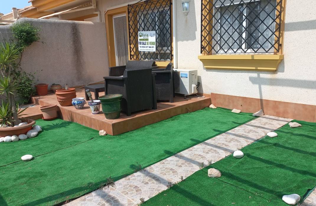 Revente - Bungalow - Los Montesinos - Urbanizacion montesol