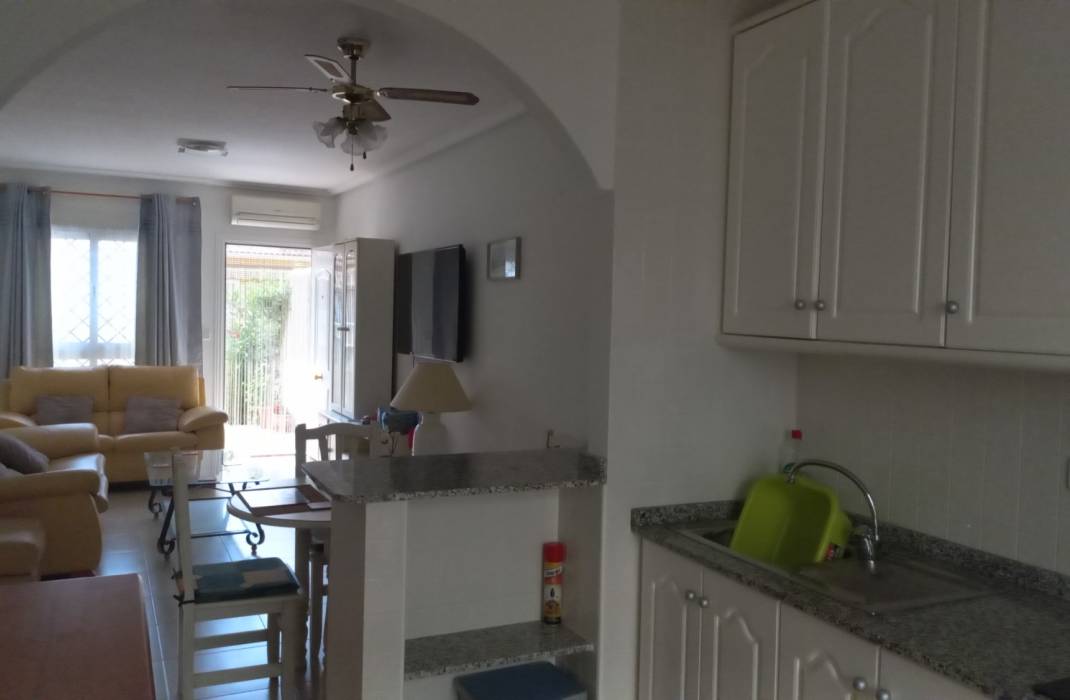 Revente - Bungalow - Los Montesinos - Urbanizacion montesol
