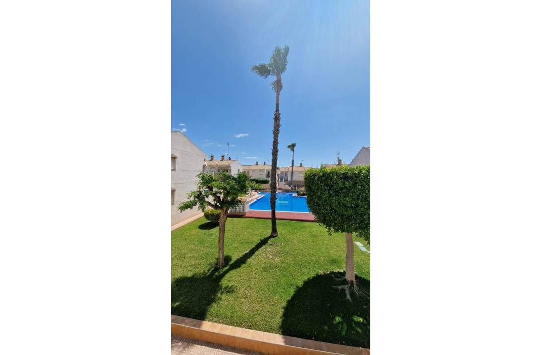 Revente - Bungalow - Torrevieja - Aguas nuevas 1