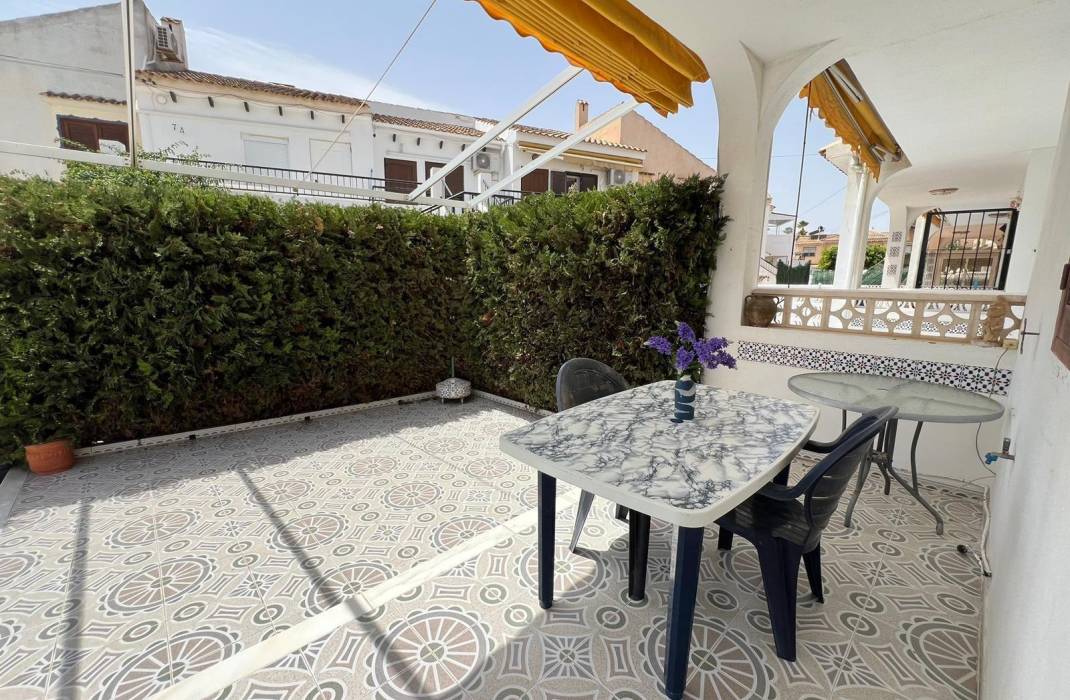 Revente - Bungalow - Torrevieja - Aguas nuevas 2