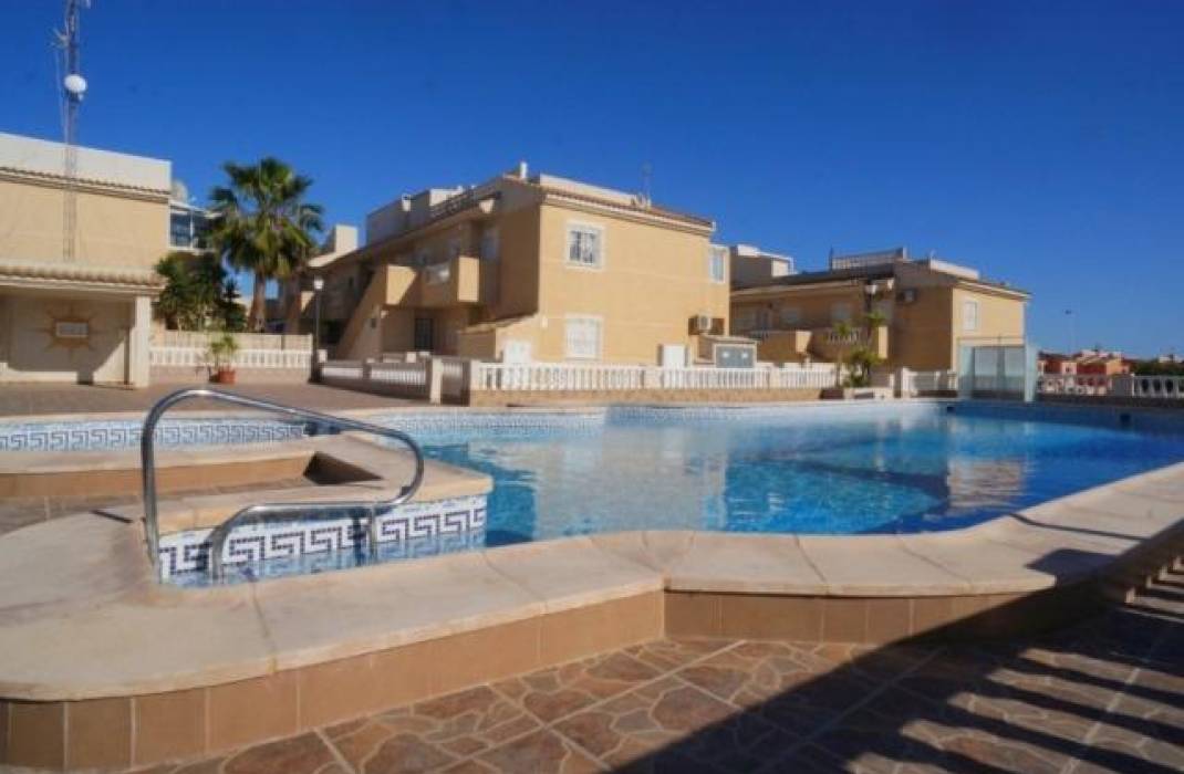 Revente - Bungalow - Torrevieja - Calas blanca