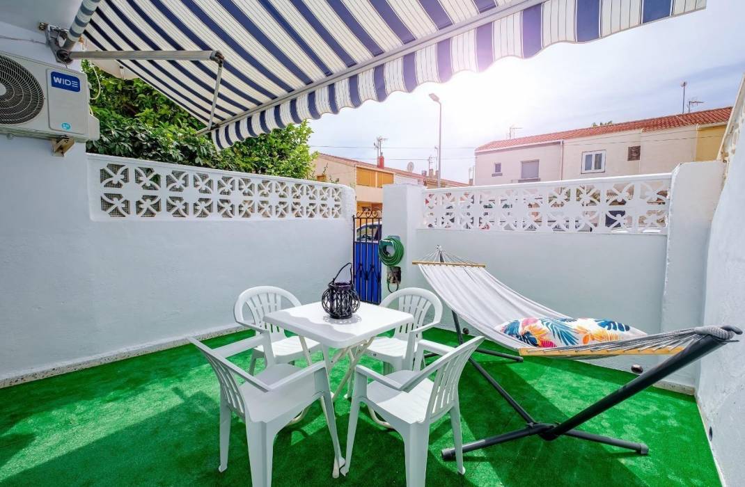 Revente - Bungalow - Torrevieja - Playa de los Naufragos