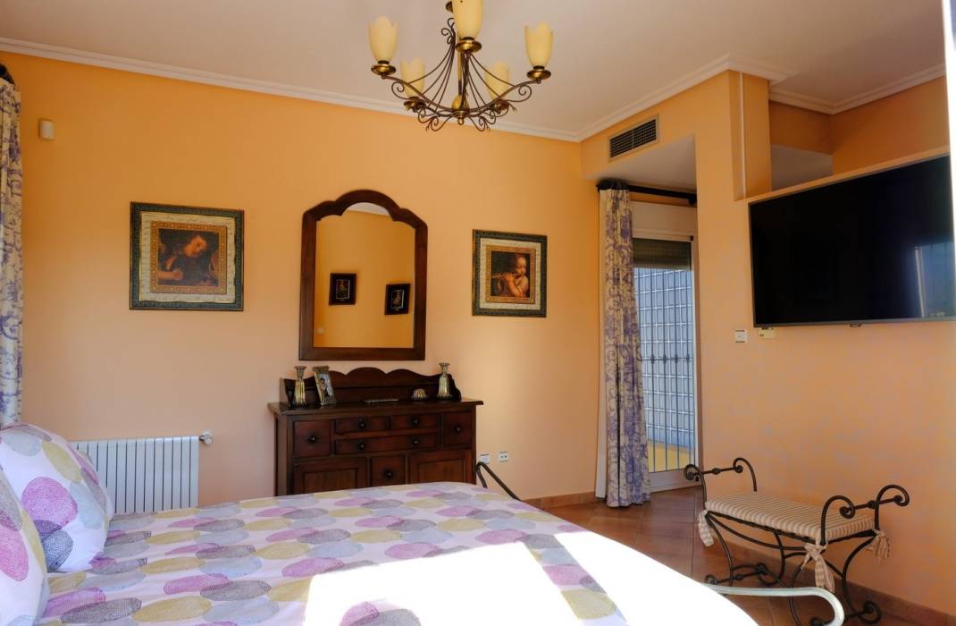 Revente - Finca / Country Property - Orihuela