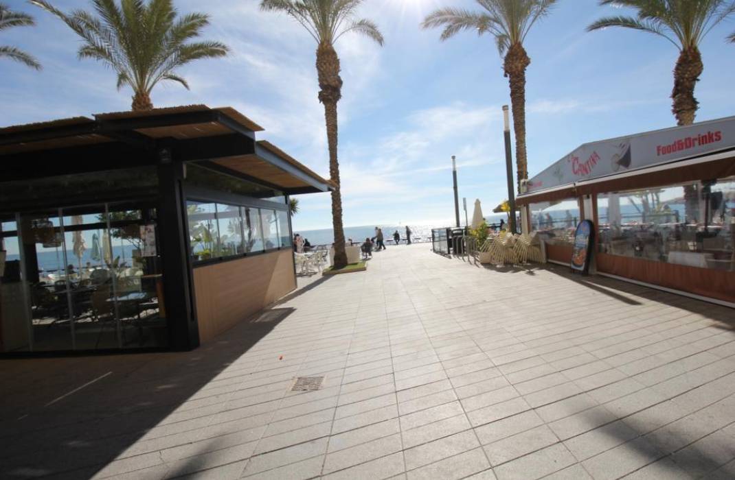 Revente - Flat - Torrevieja - Paseo maritimo