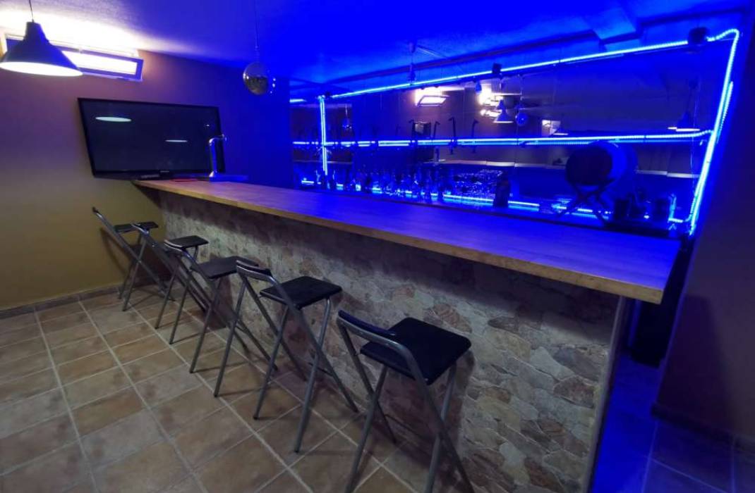 Revente - Maison / Villa individuelle - Almoradi