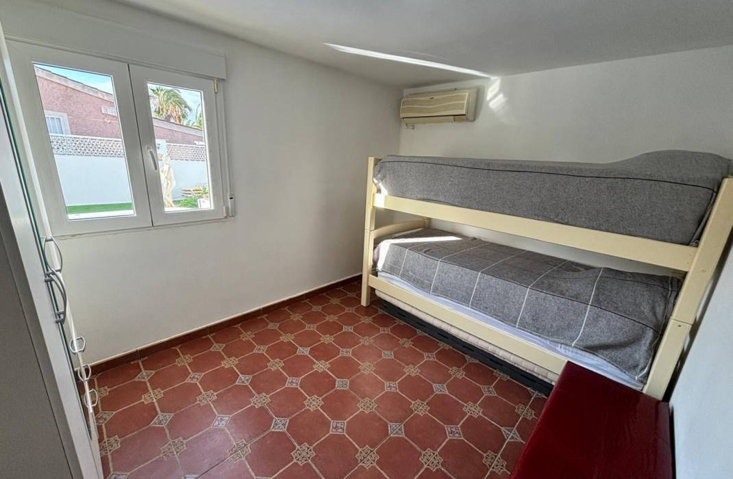 Revente - Maison / Villa individuelle - Ciudad Quesada