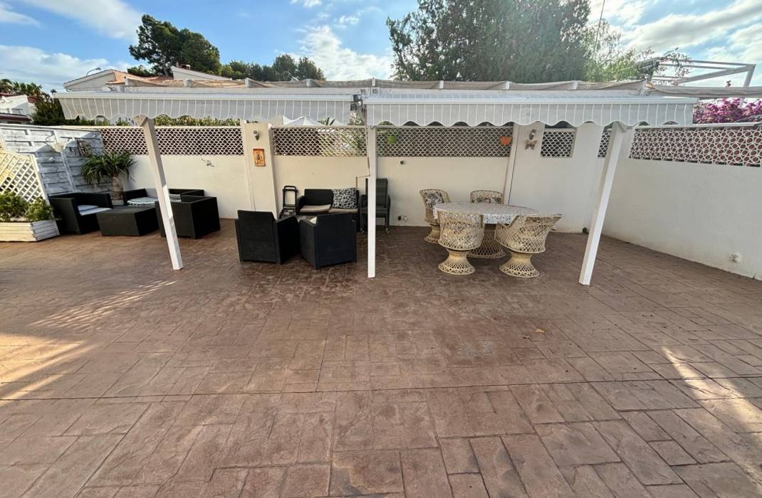 Revente - Maison / Villa individuelle - Ciudad Quesada