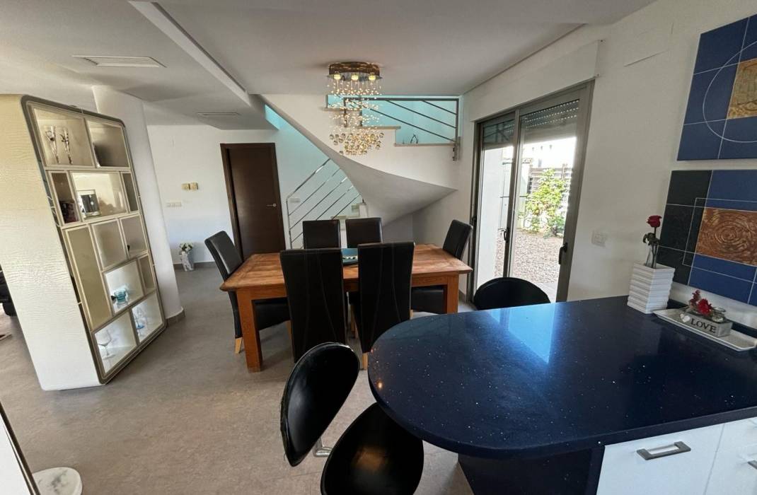 Revente - Maison / Villa individuelle - Cox