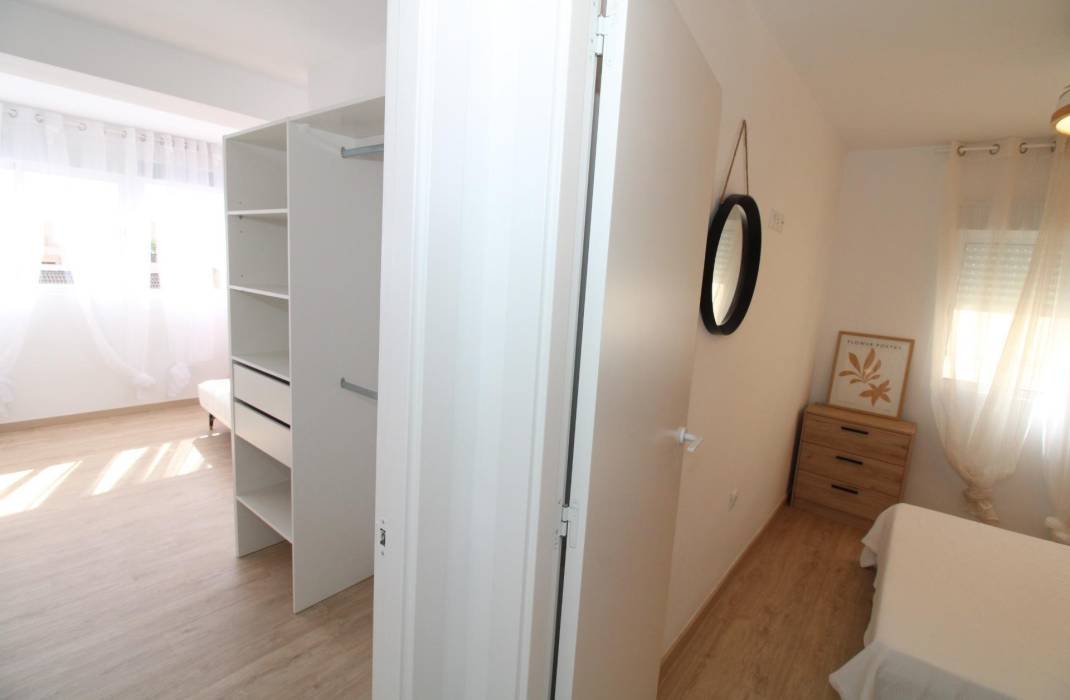 Revente - Penthouse - Lo Pagan - LA PUNTICA