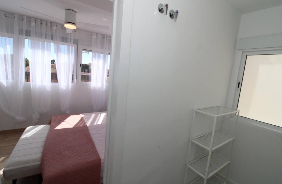 Revente - Penthouse - Lo Pagan - LA PUNTICA