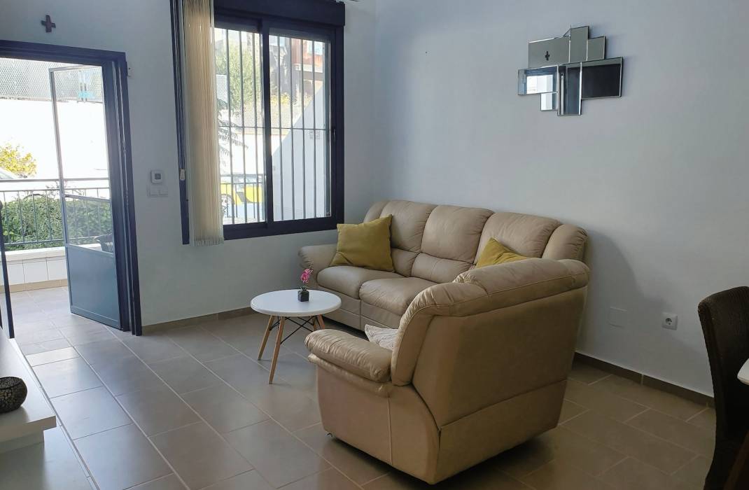 Revente - Semi Detached Villa - Algorfa - La finca golf