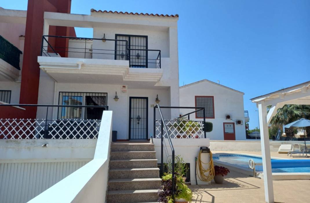 Revente - Semi Detached Villa - Guardamar del Segura - El Raso