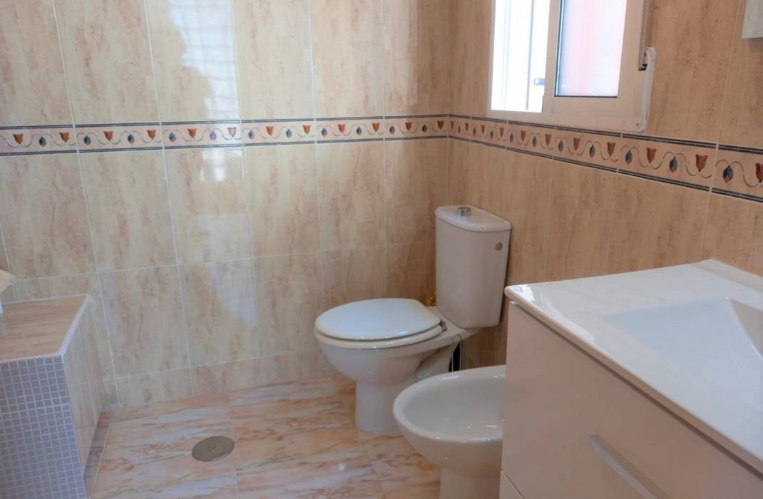 Revente - Semi Detached Villa - Guardamar del Segura - El Raso