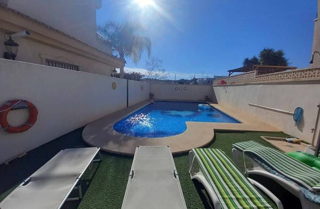 Revente - Semi Detached Villa - San Miguel de Salinas