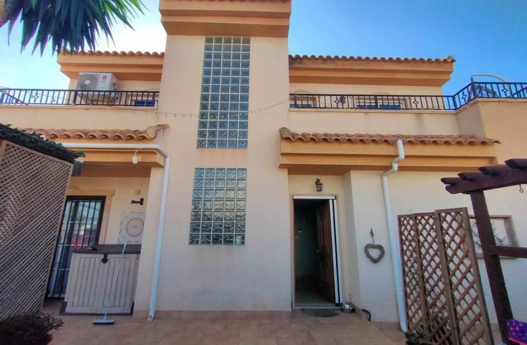 Revente - Semi Detached Villa - San Miguel de Salinas